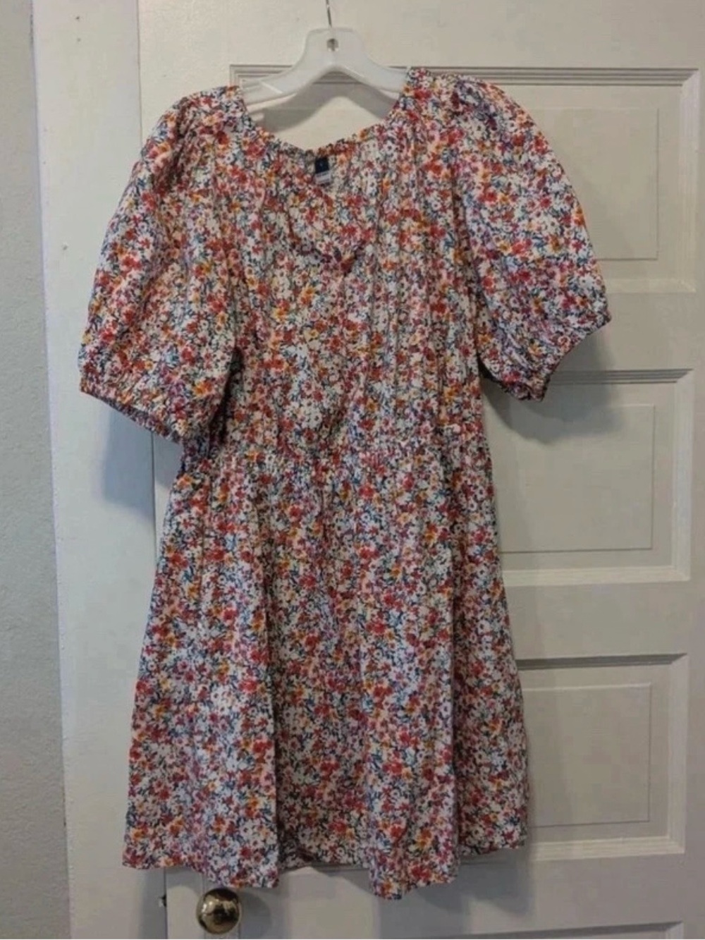 Women’s Floral Puff-Sleeve Dress L